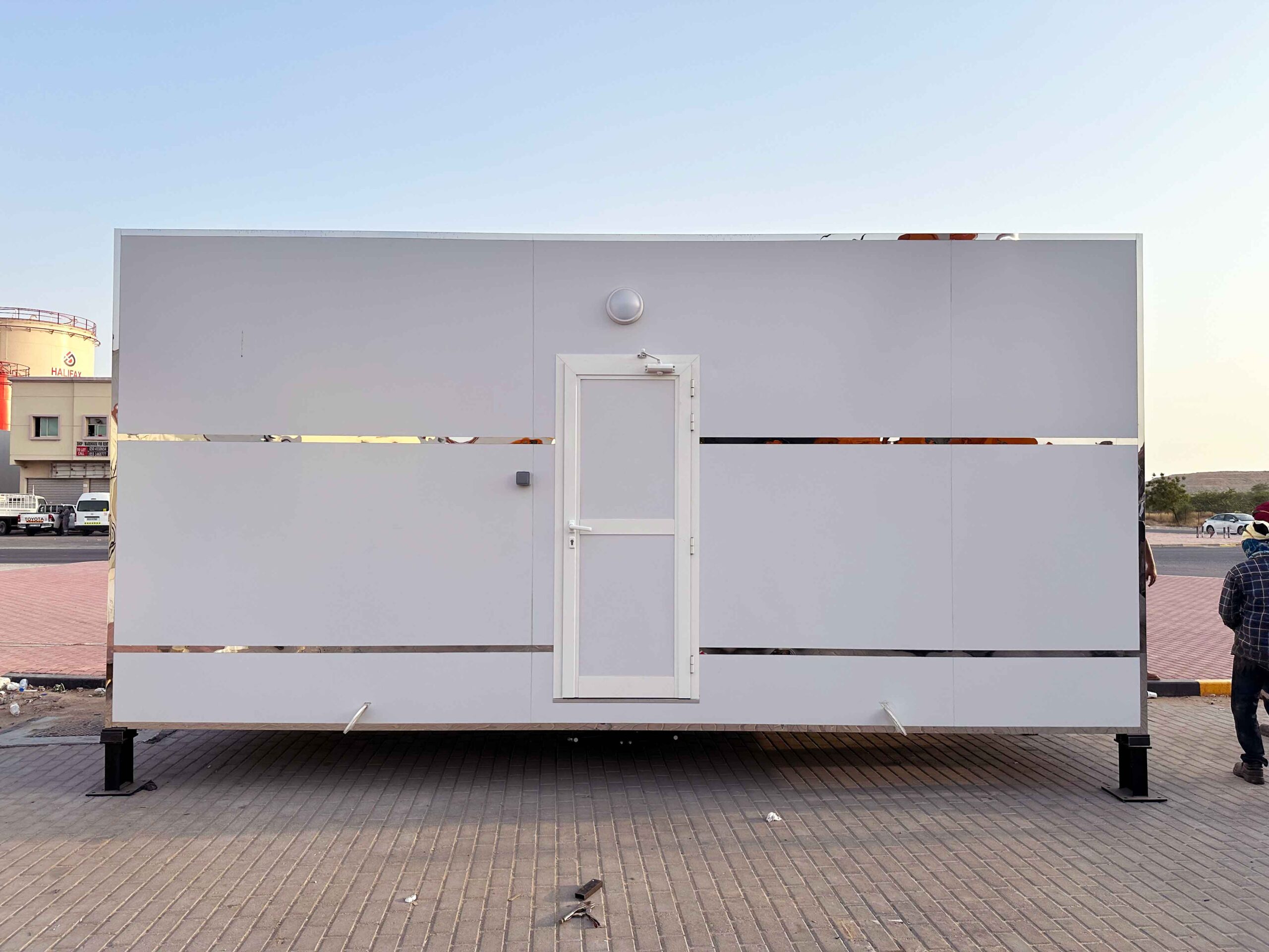 Portable Washroom Cabin Luxury Porta Potty Dubai Abu Dhabi